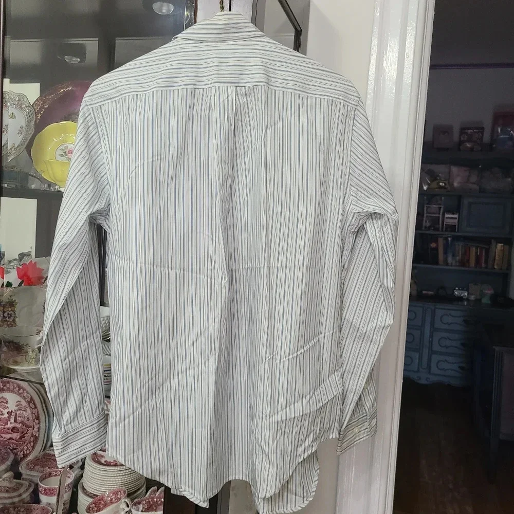 Lauren Women's Ralph Lauren Petite Striped Easy Care Cotton Shirt 6 Petite NWT - Picture 11 of 12